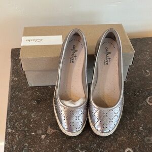 Clarks pewter metallic Espadrilles with Textured Finish